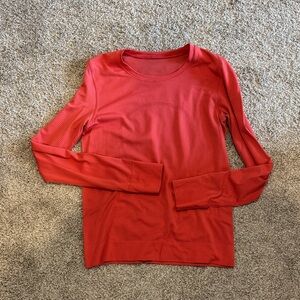 Lululemon loose fitting siwftly